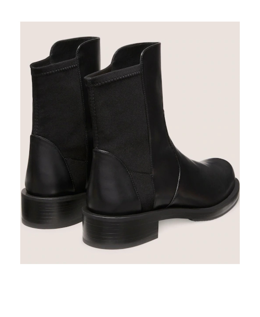 Stuart Weitzman Round-headed Short Boots In Black