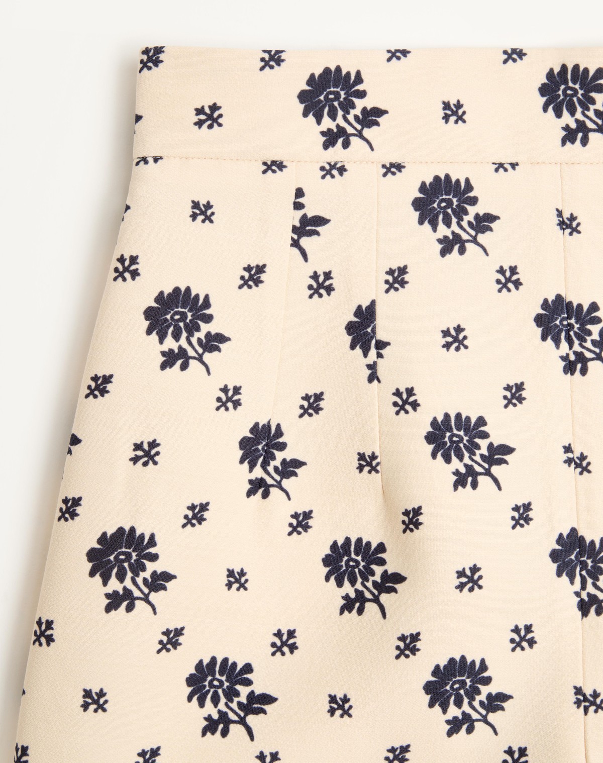 Shop Valentino Shorts In Crepe Couture Fiorellino Blu Papier Floral In Milk/blue