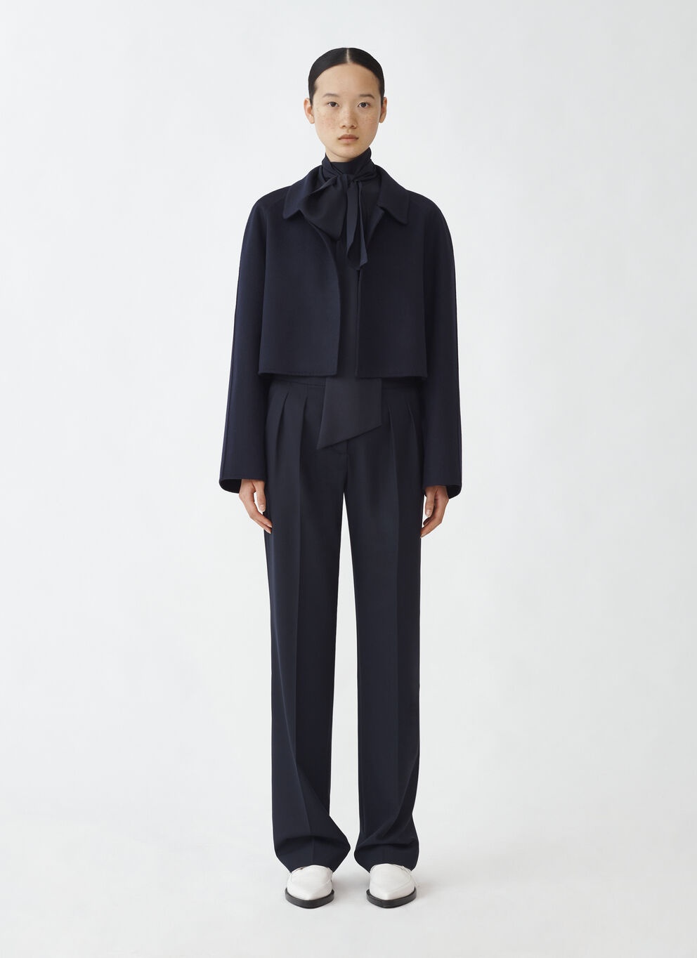 Fabiana Filippi Straight-leg Tailored Trousers In Black