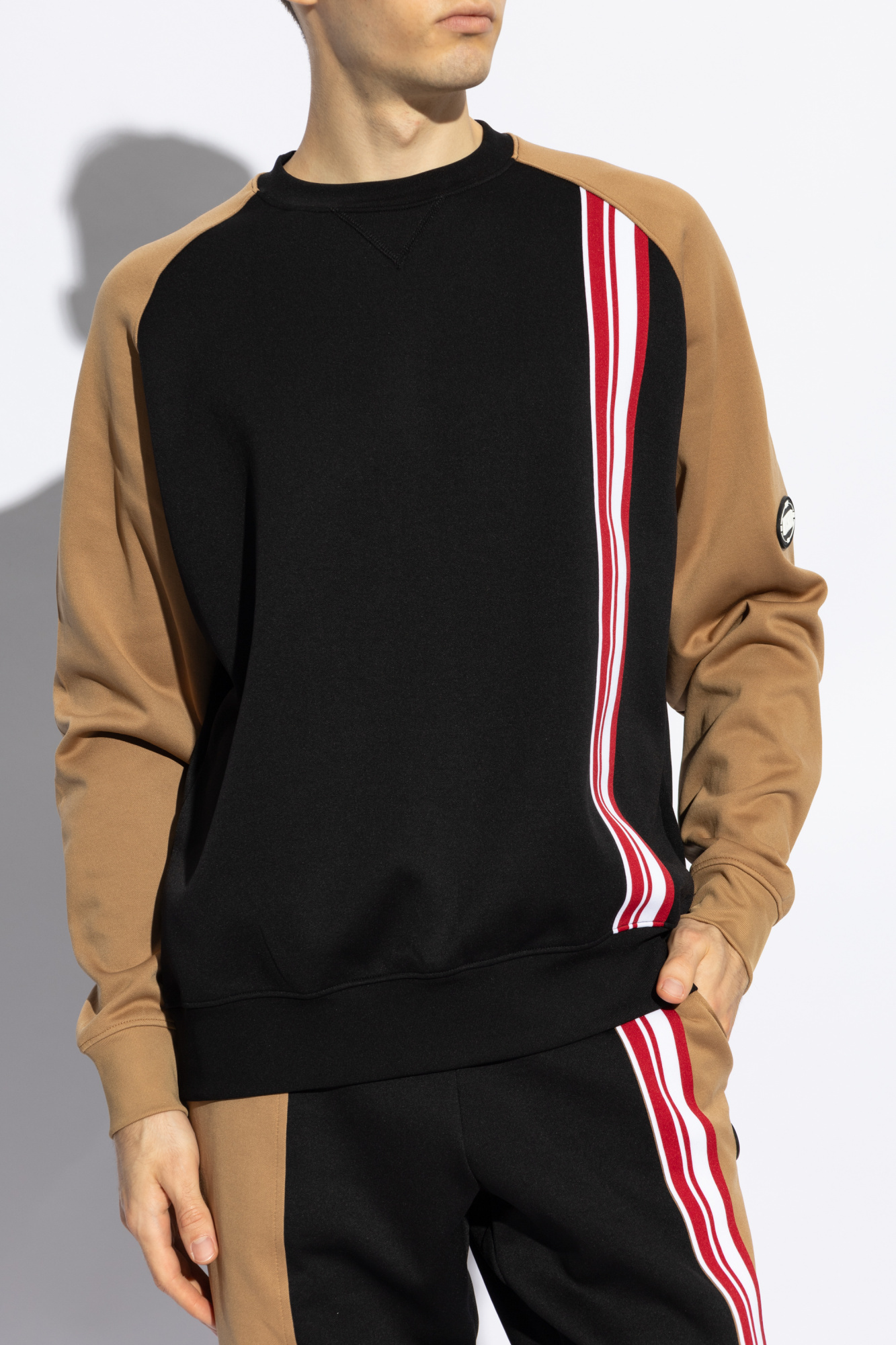 Moschino Color-block Long-sleeved Sweatshirt In Black