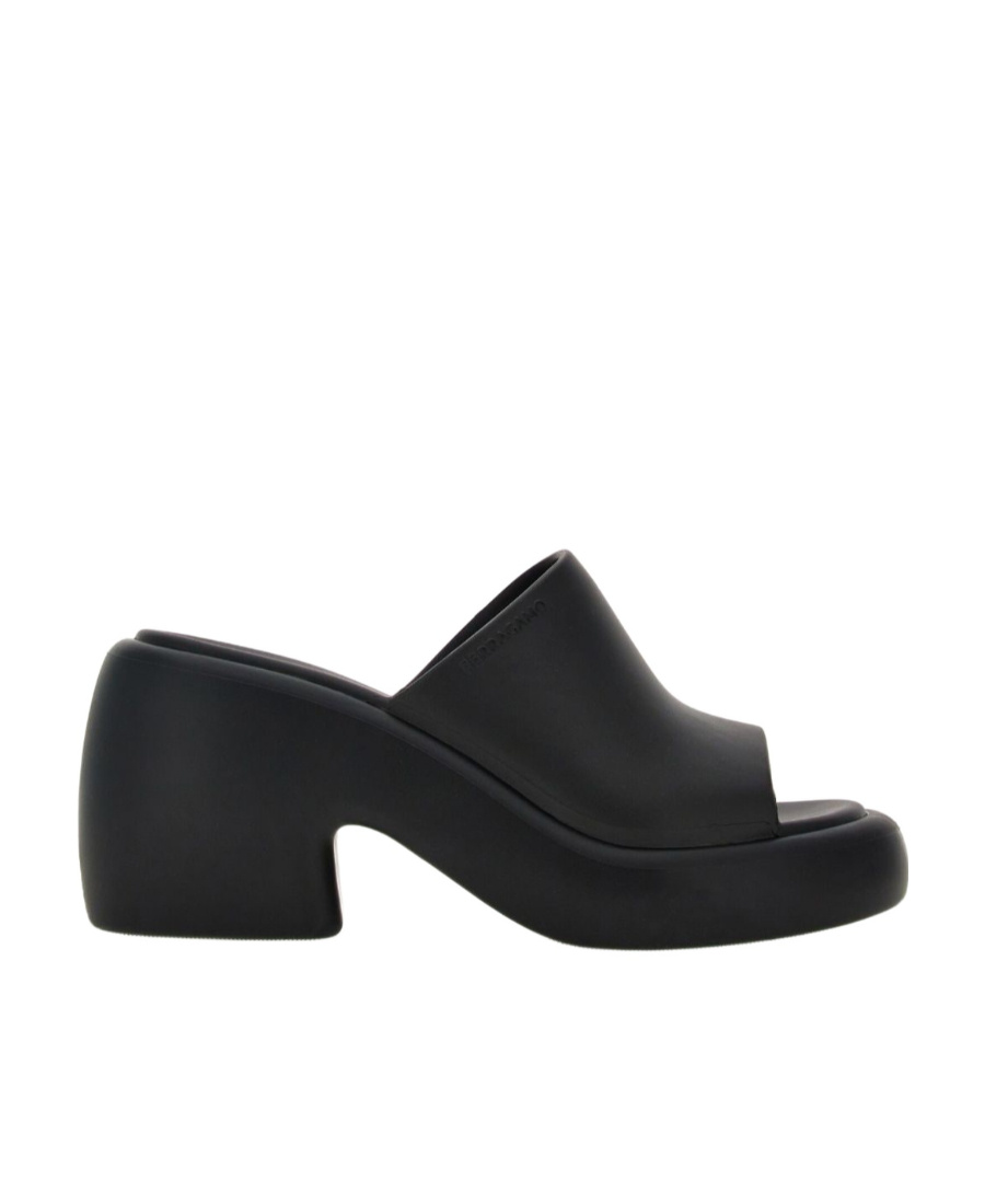 Ferragamo Chunky Slider In Black