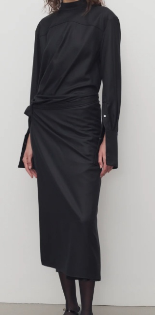 The Row Long Sleeve Dress In Black