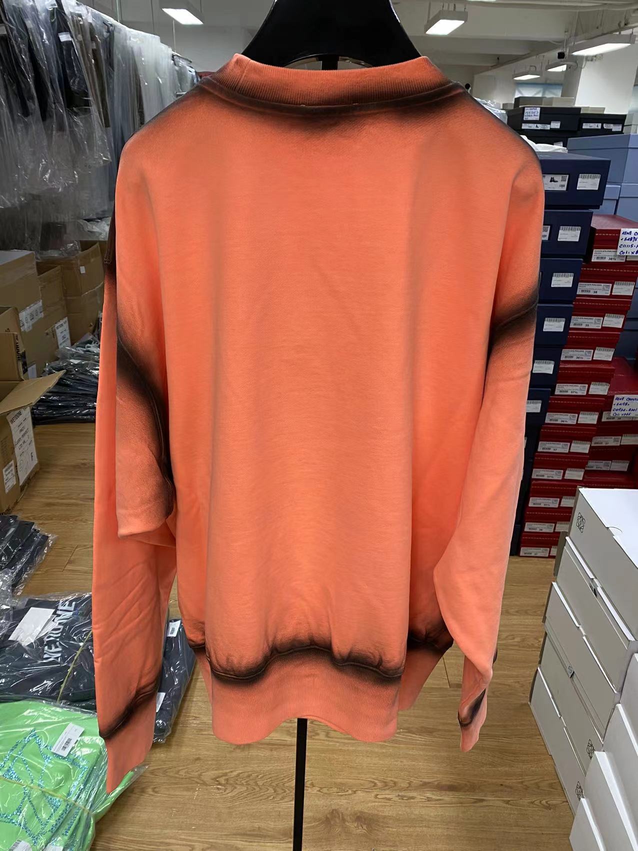 We11 Done Letter Logo Sweater In Red