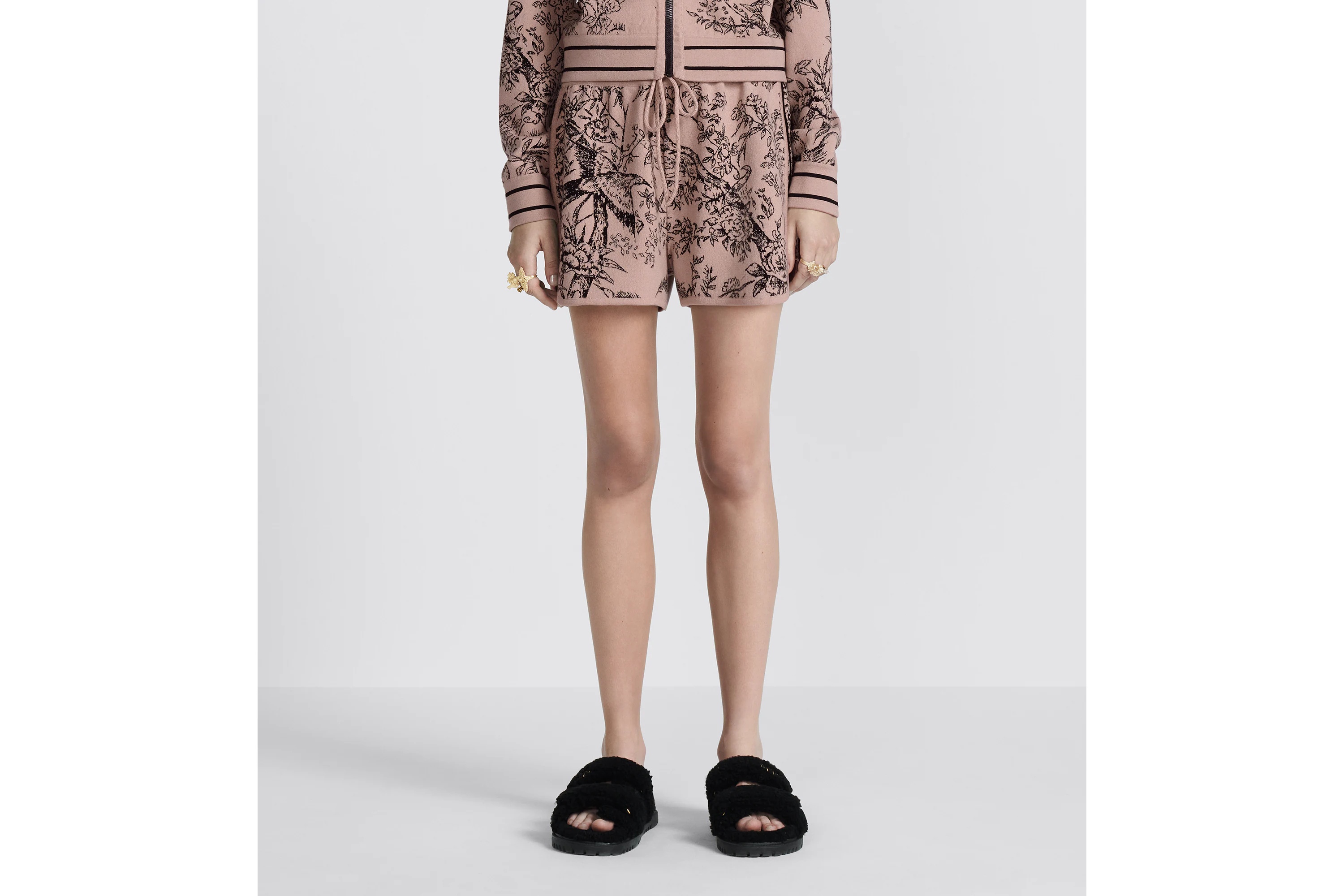 Dior Chez Moi Shorts In Pink
