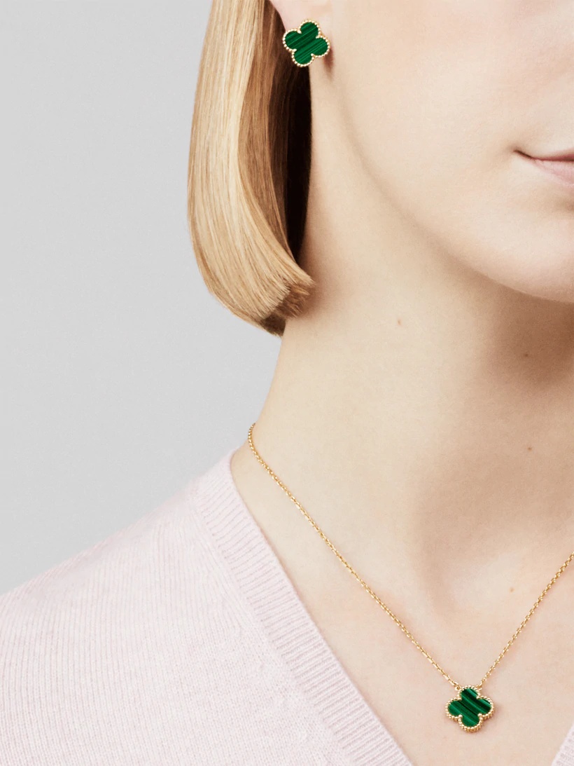 Van Cleef & Arpels Four-leaf Clover Necklace In Yellow