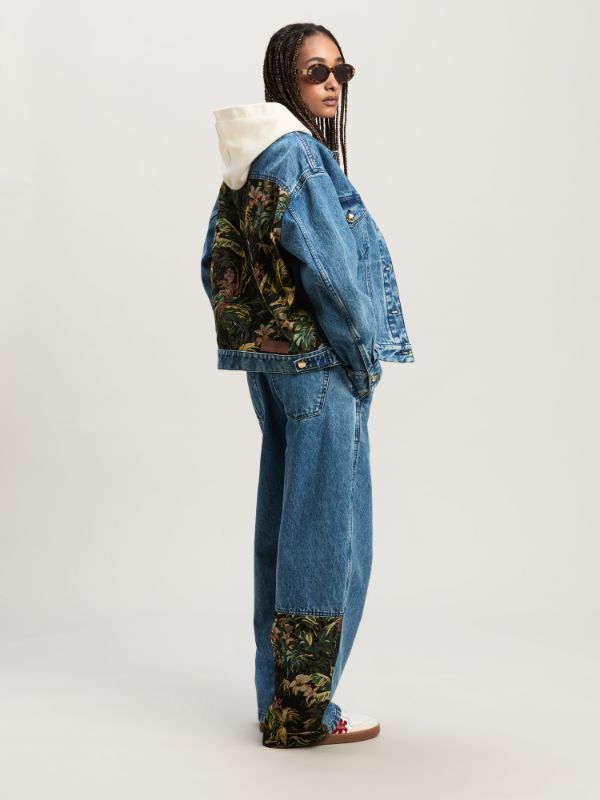 Palm Angels Jungle Printed Jeans In Blue