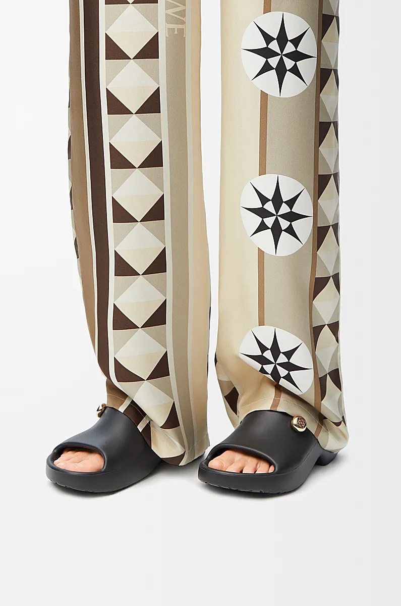 Loewe Anagram Platform Slides