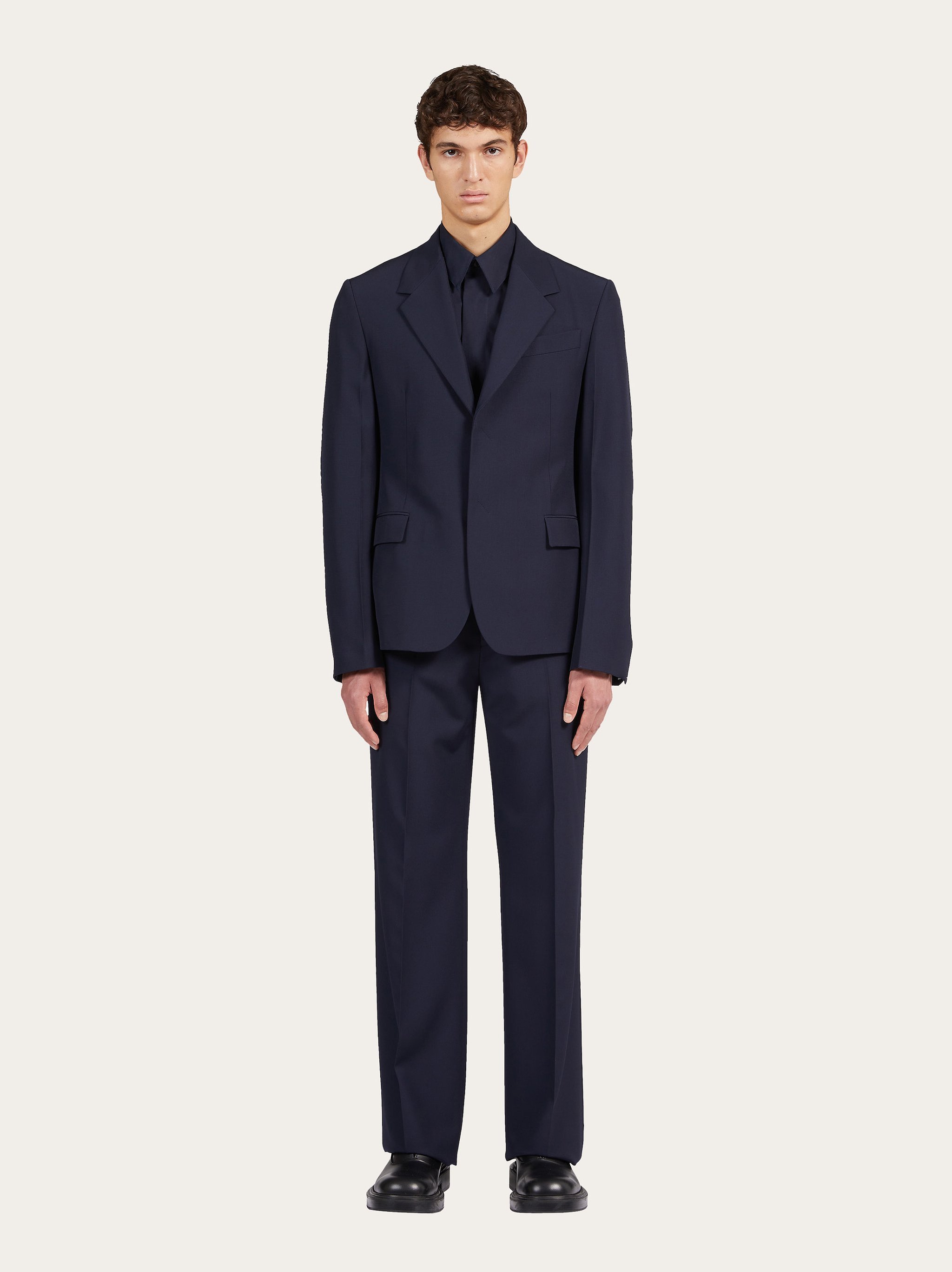 Ferragamo Single-breasted Wide-lapel Blazer In Black