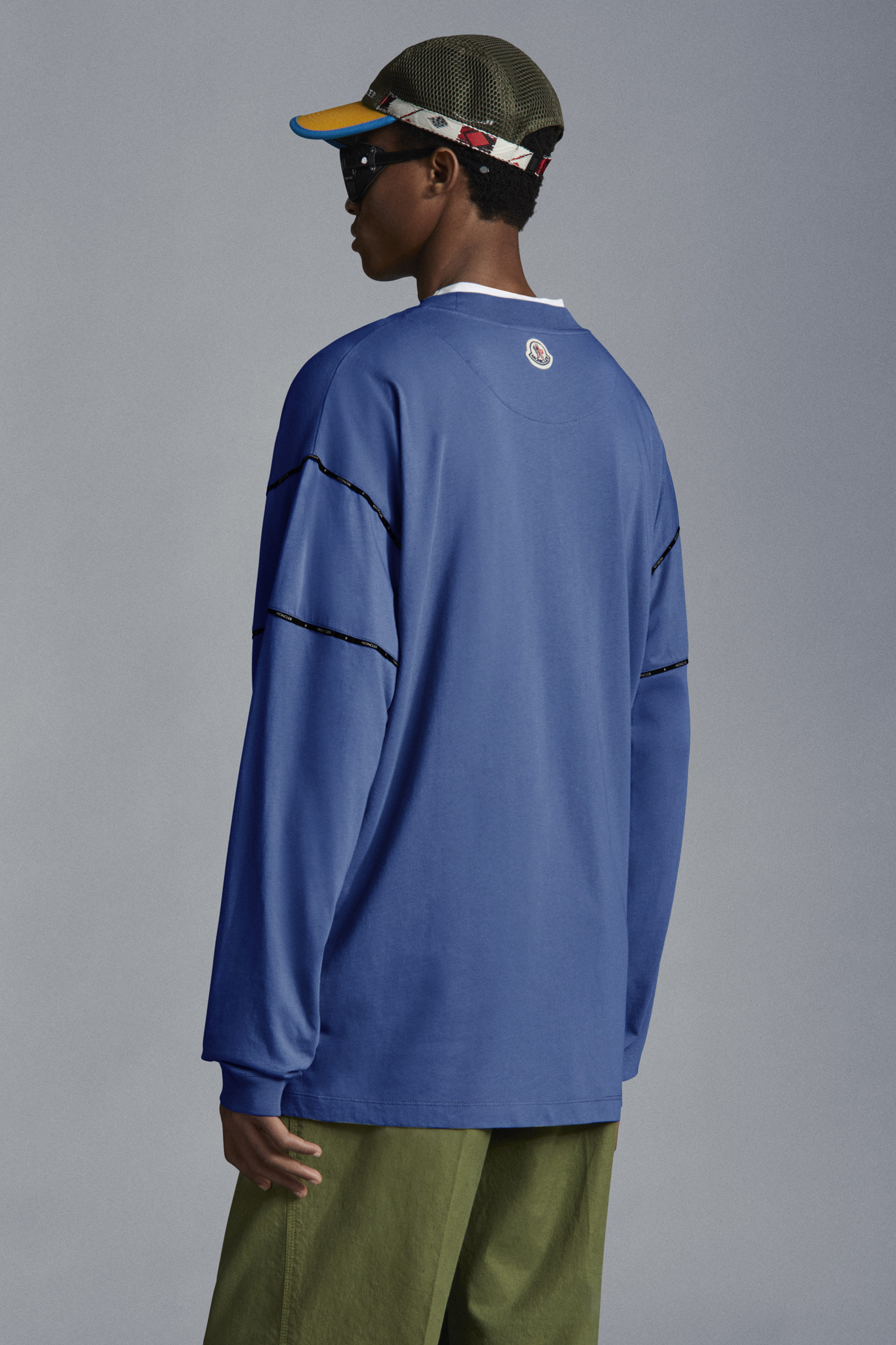 Moncler Logo-tape T-shirt In Blue