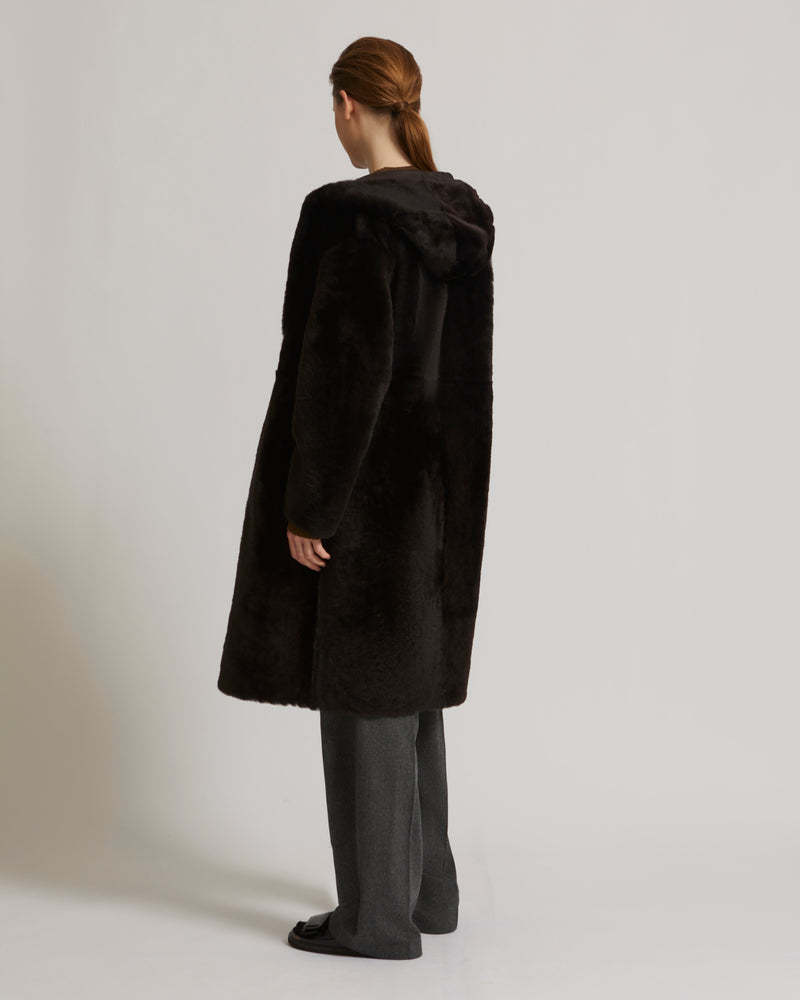 Yves Salomon Reversible Hooded Shearling Coat In Black