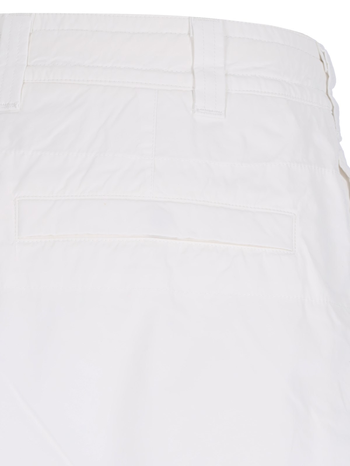 STONE ISLAND LOGO-PRINT BERMUDA SHORTS 