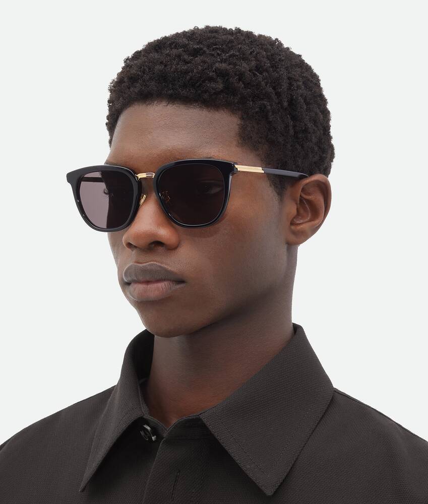 Bottega Veneta Forte Square Sunglasses In Black