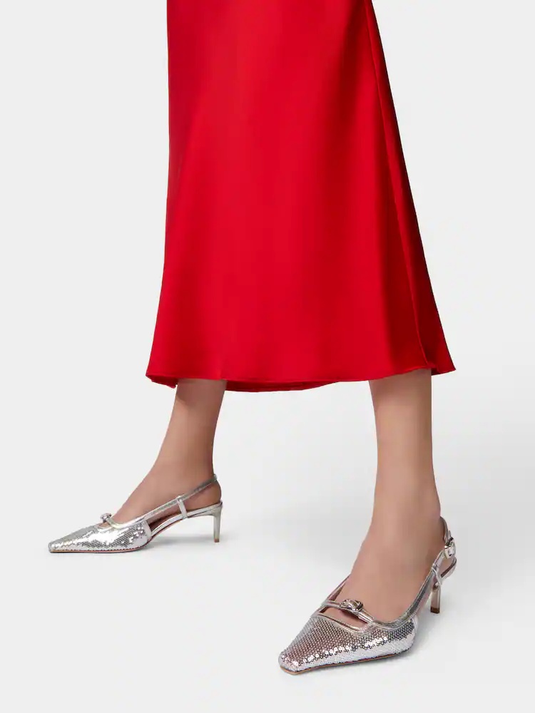 Roger Vivier Small Buckle Slingback Pumps In White