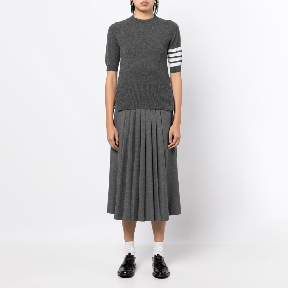 Thom Browne Signature 4-bar Stripe Short-sleeve Cashmere Top In Black