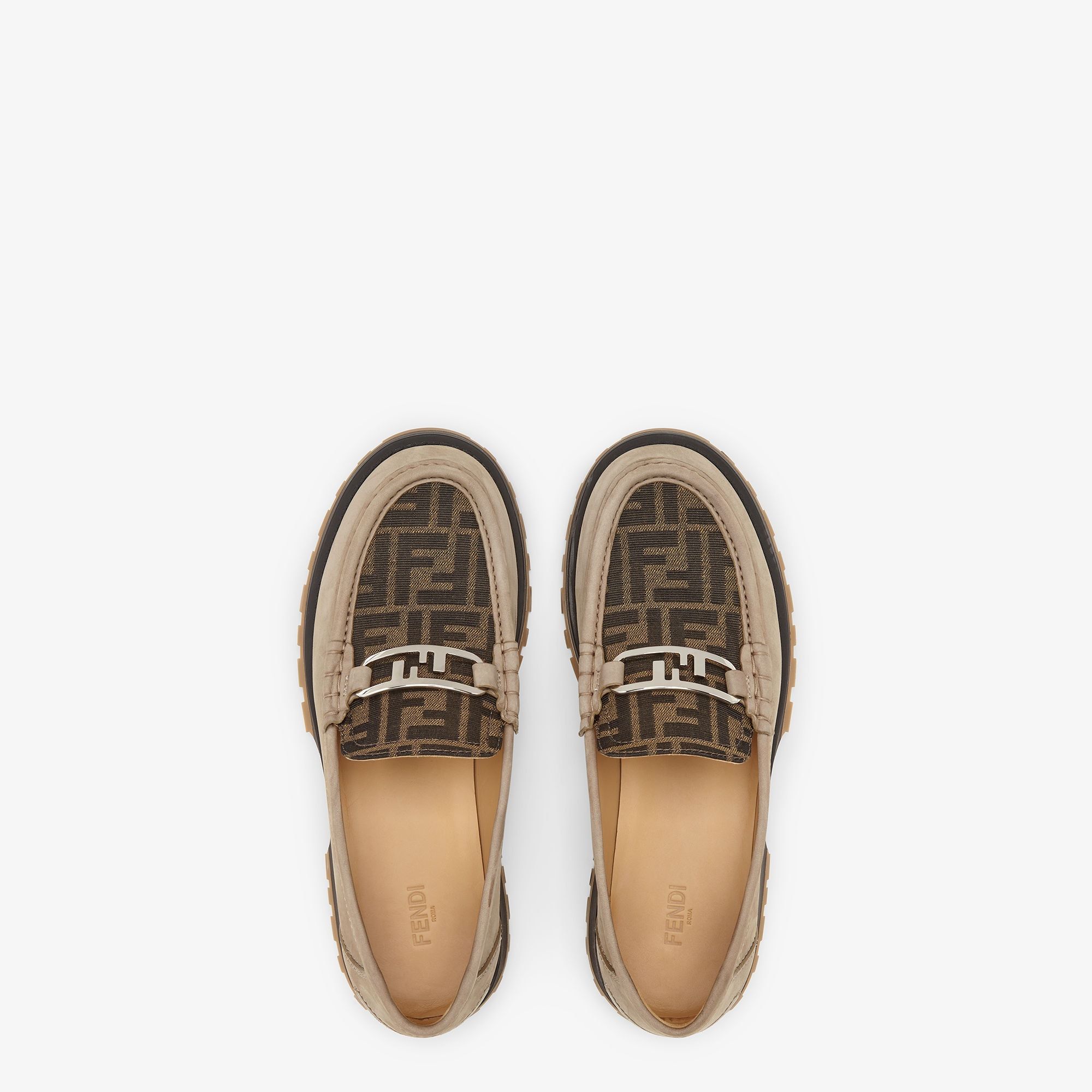 Fendi Logo-print Leather Loafers In Nude