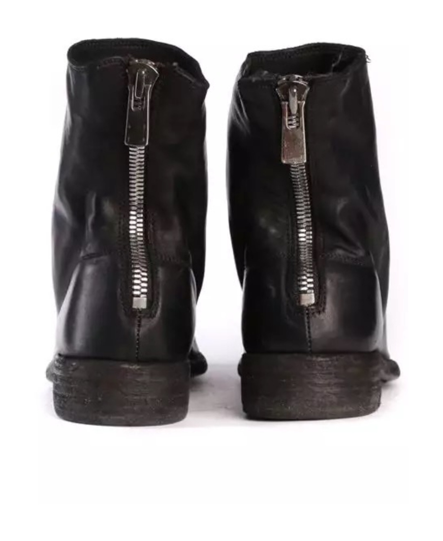 GUIDI ZIPPERED ANKLE ANKLE BOOTS