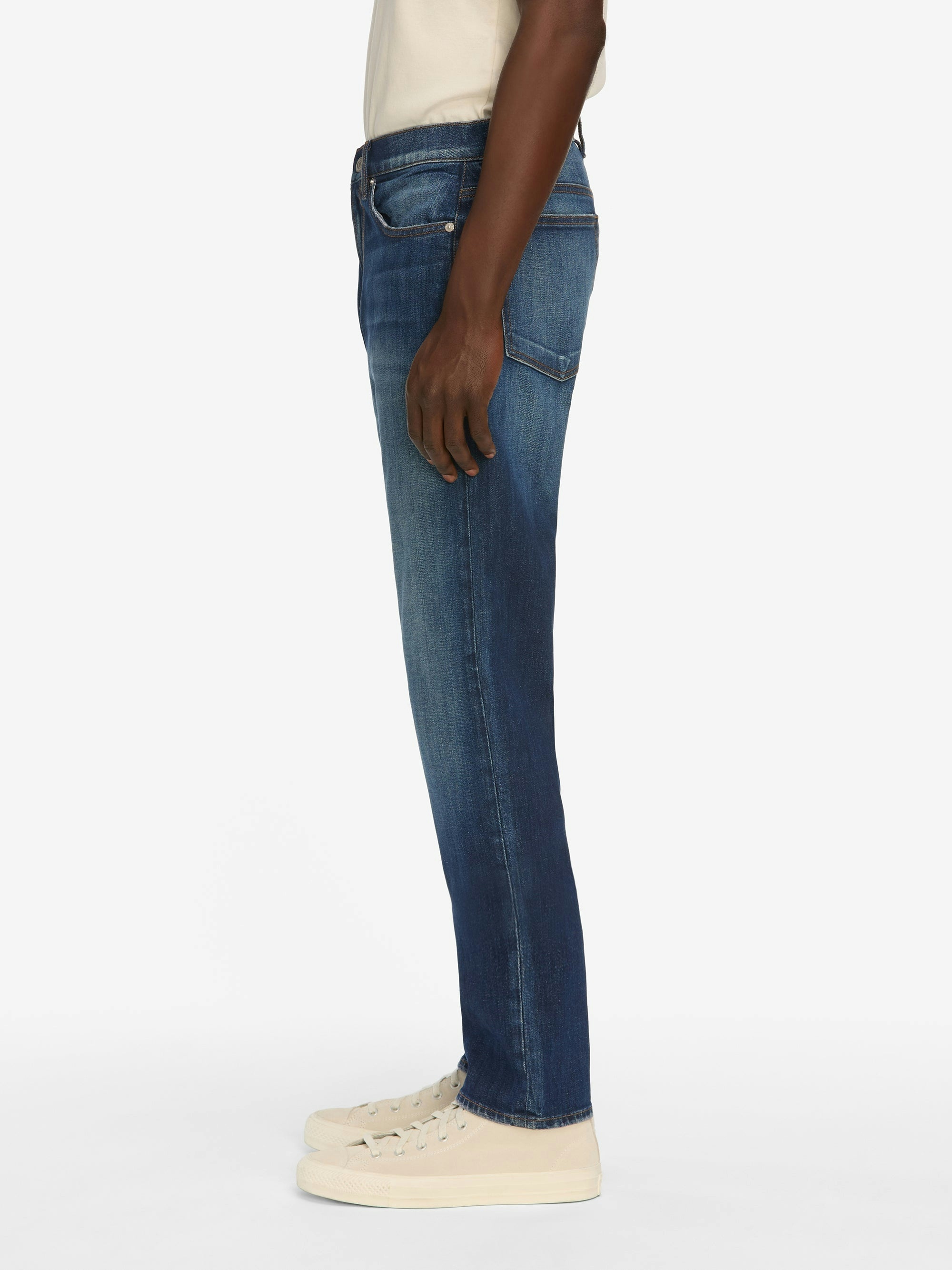 Frame Belt Loop Jeans In Blue