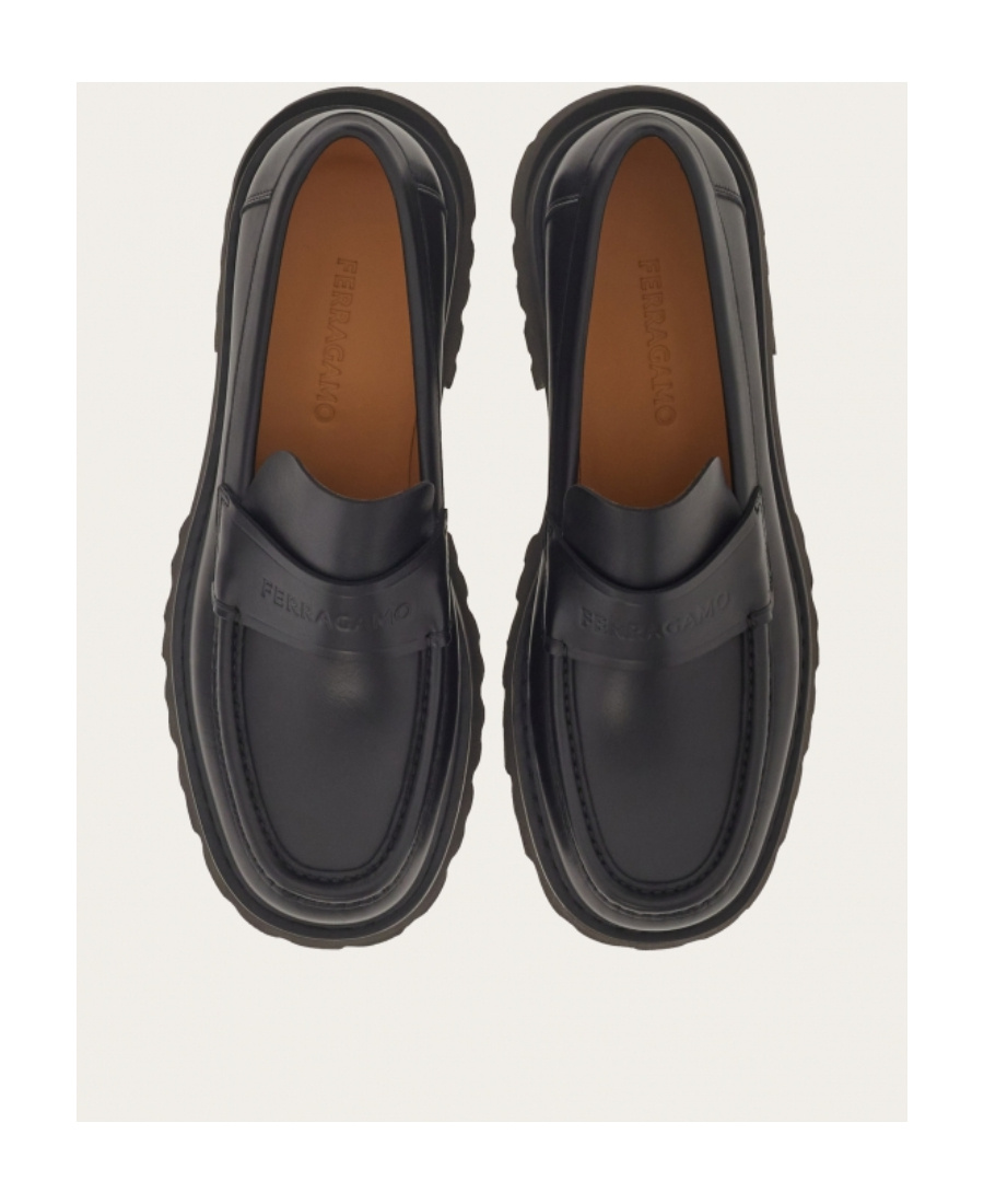 Ferragamo Black Leather Loafers With Gancini Ornament In Black