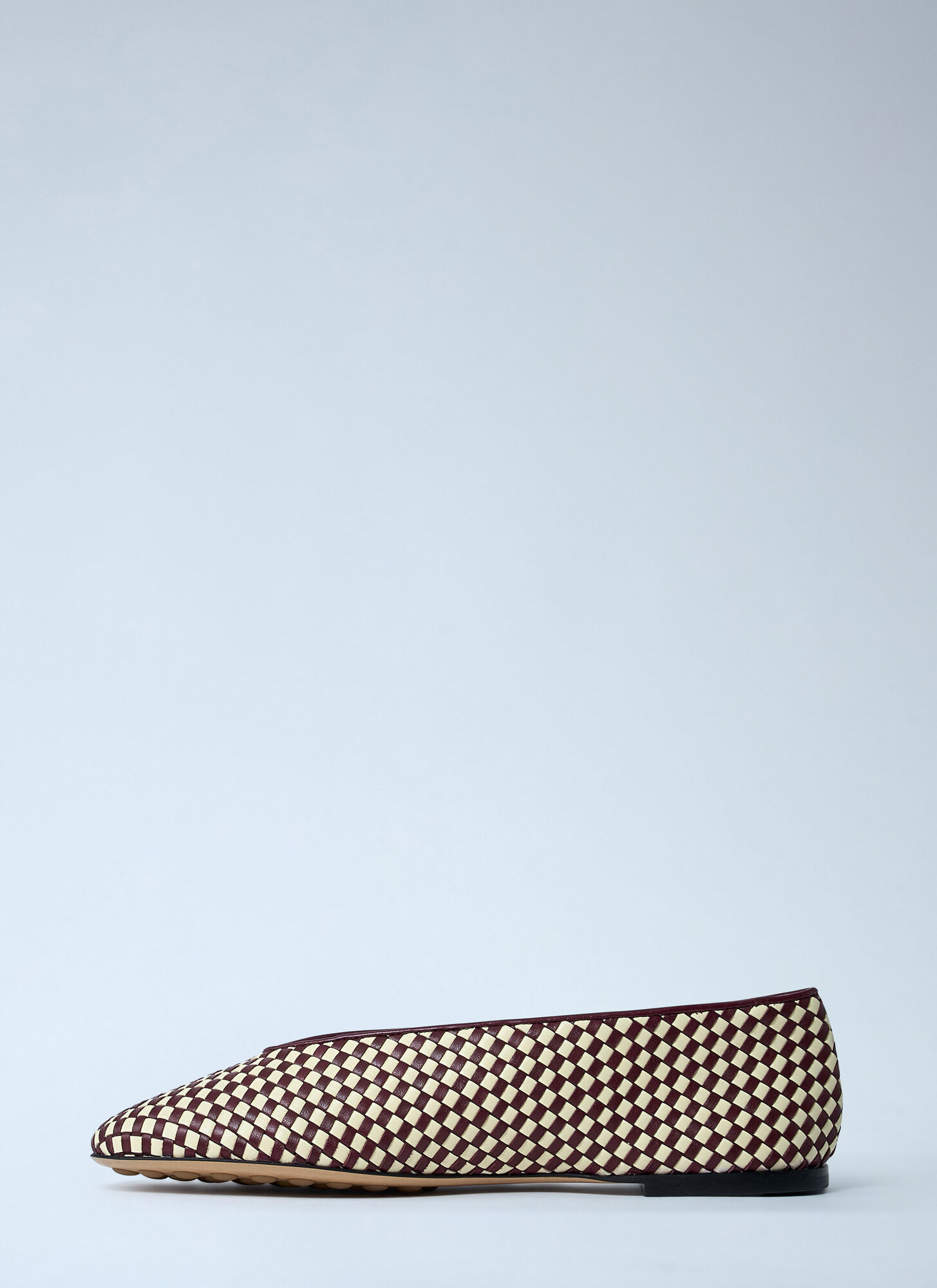 Bottega Veneta Bicolor Woven Nappa Leather Ballerina Flats In Neutral