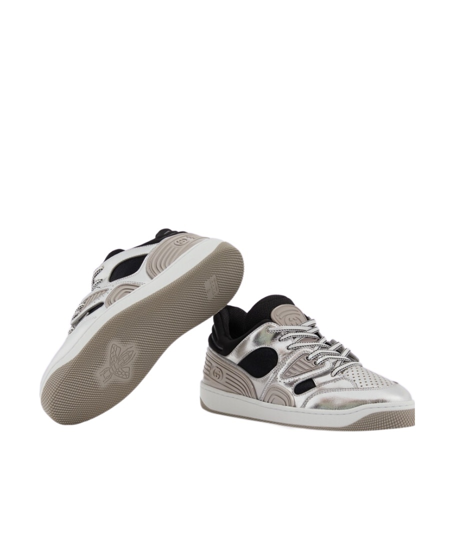 Gucci Elevate Your Style With This Silver And Black Metallic-leather Sneaker In Gray