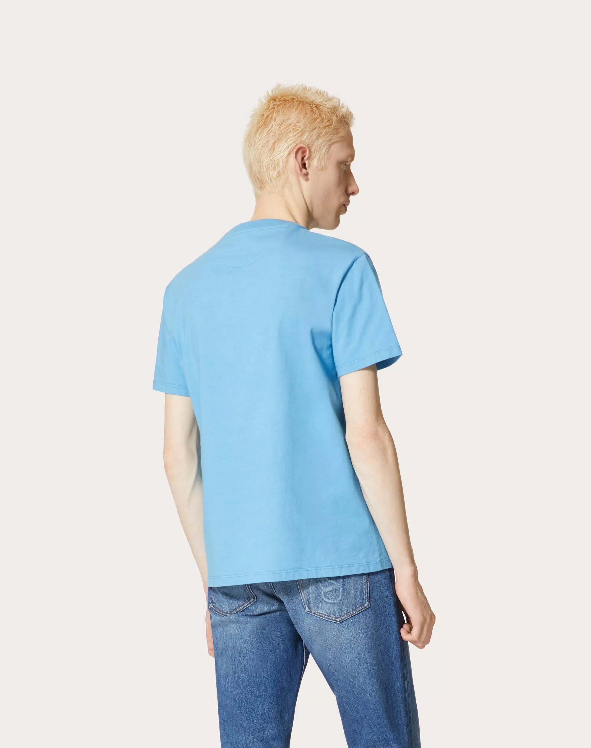Valentino Logo-print T-shirt In Sky Blue