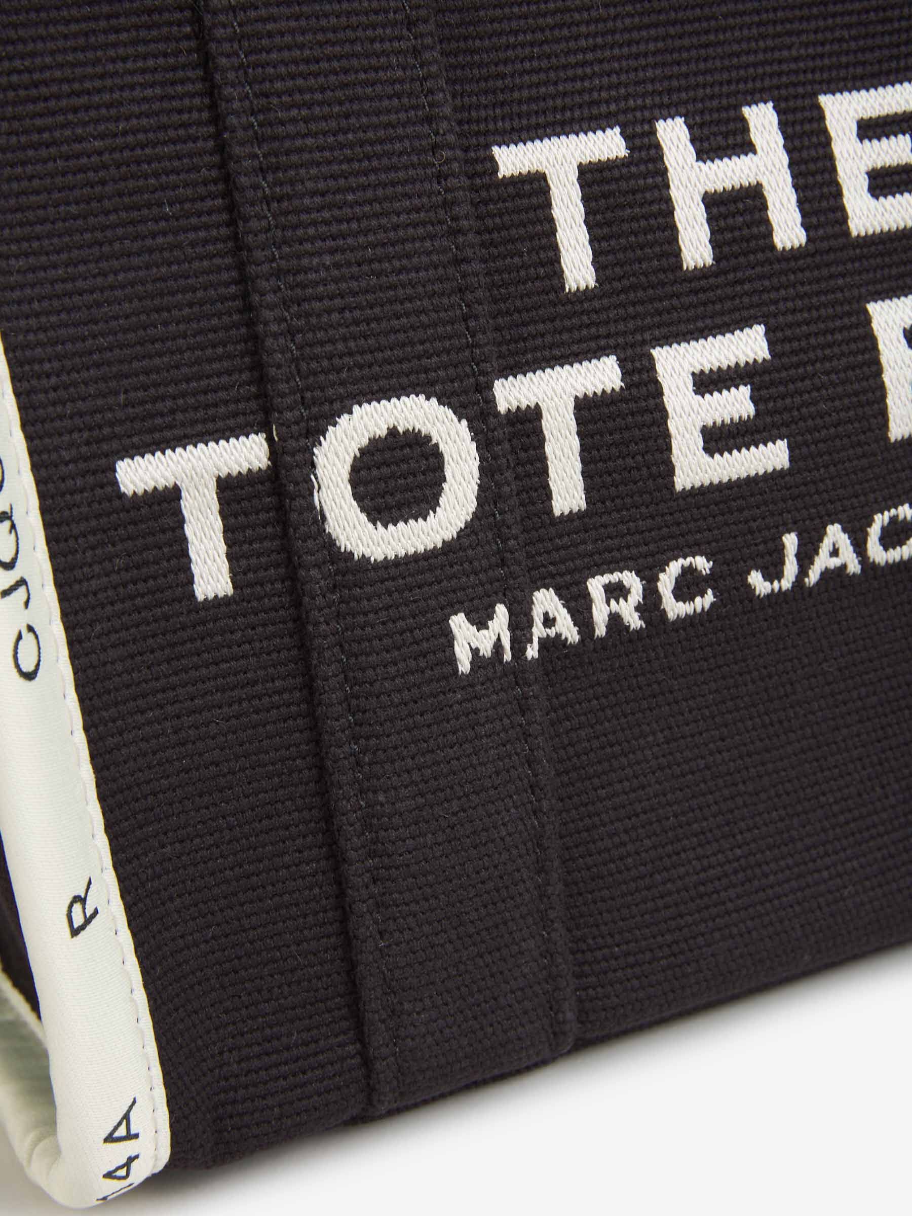 Marc Jacobs Logo Shoulder Bag In Black