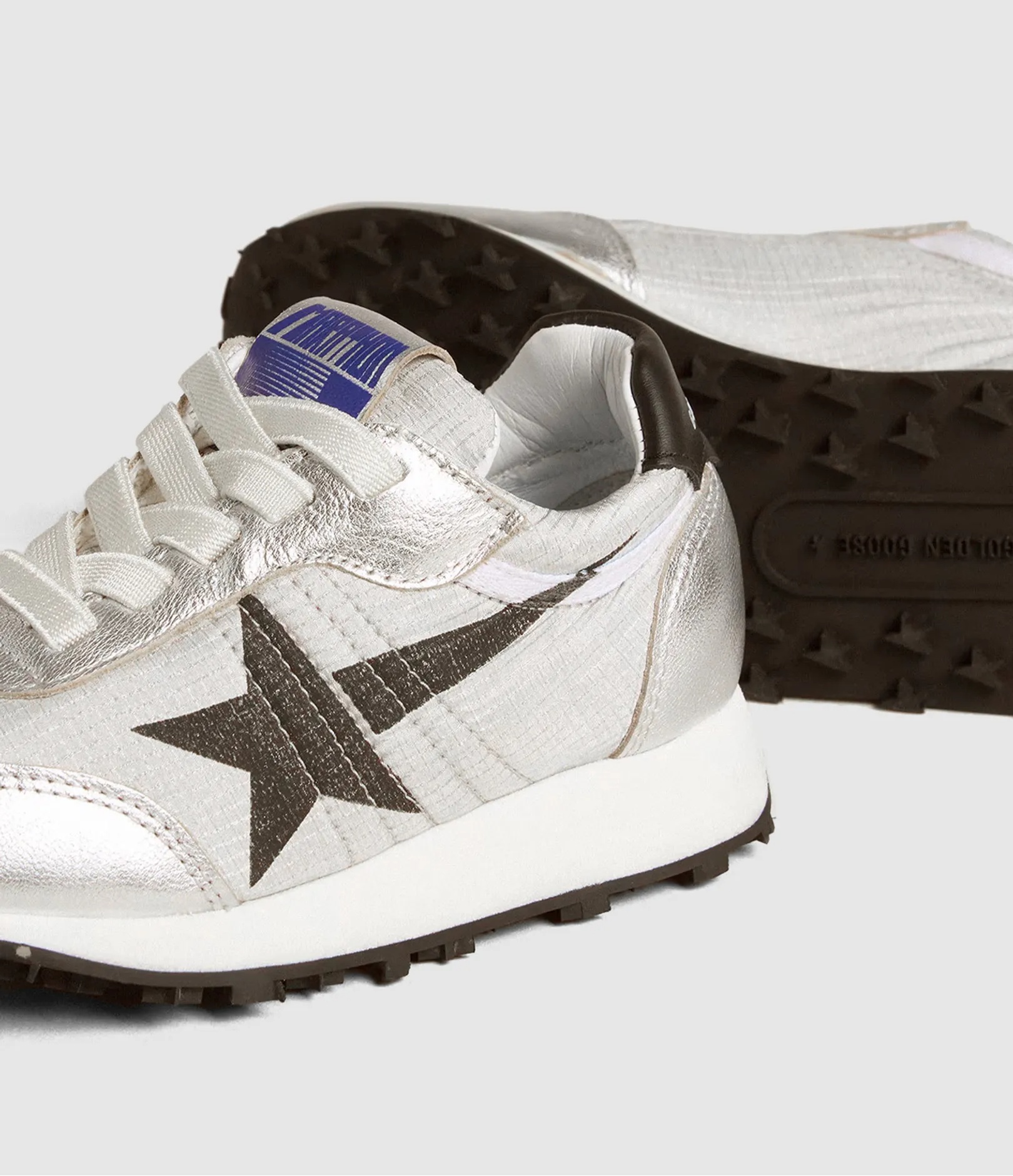 GOLDEN GOOSE MARATHON YOUNG IN SILVER NYLON WITH BLACK STAR AND LEATHER HEEL TAB