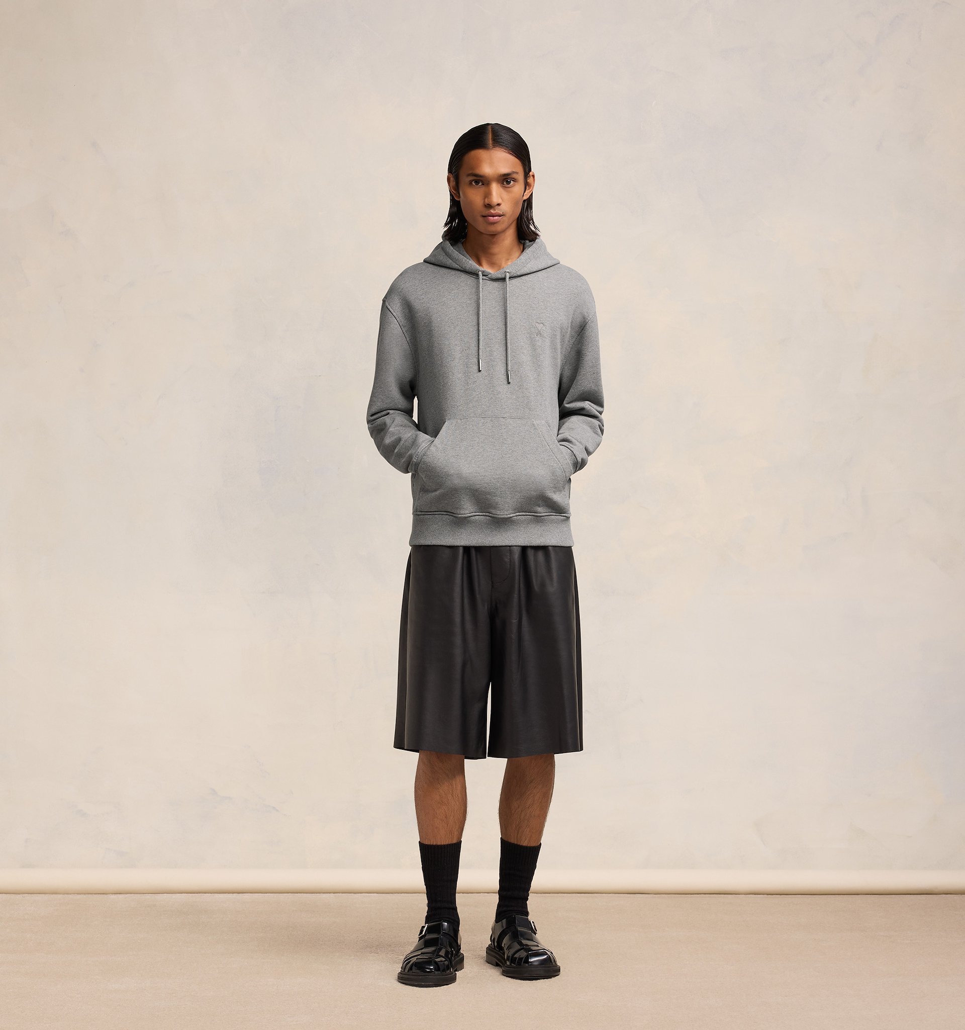 Ami Alexandre Mattiussi Ami Paris Long-sleeved Drawstring Hoodie In Gray