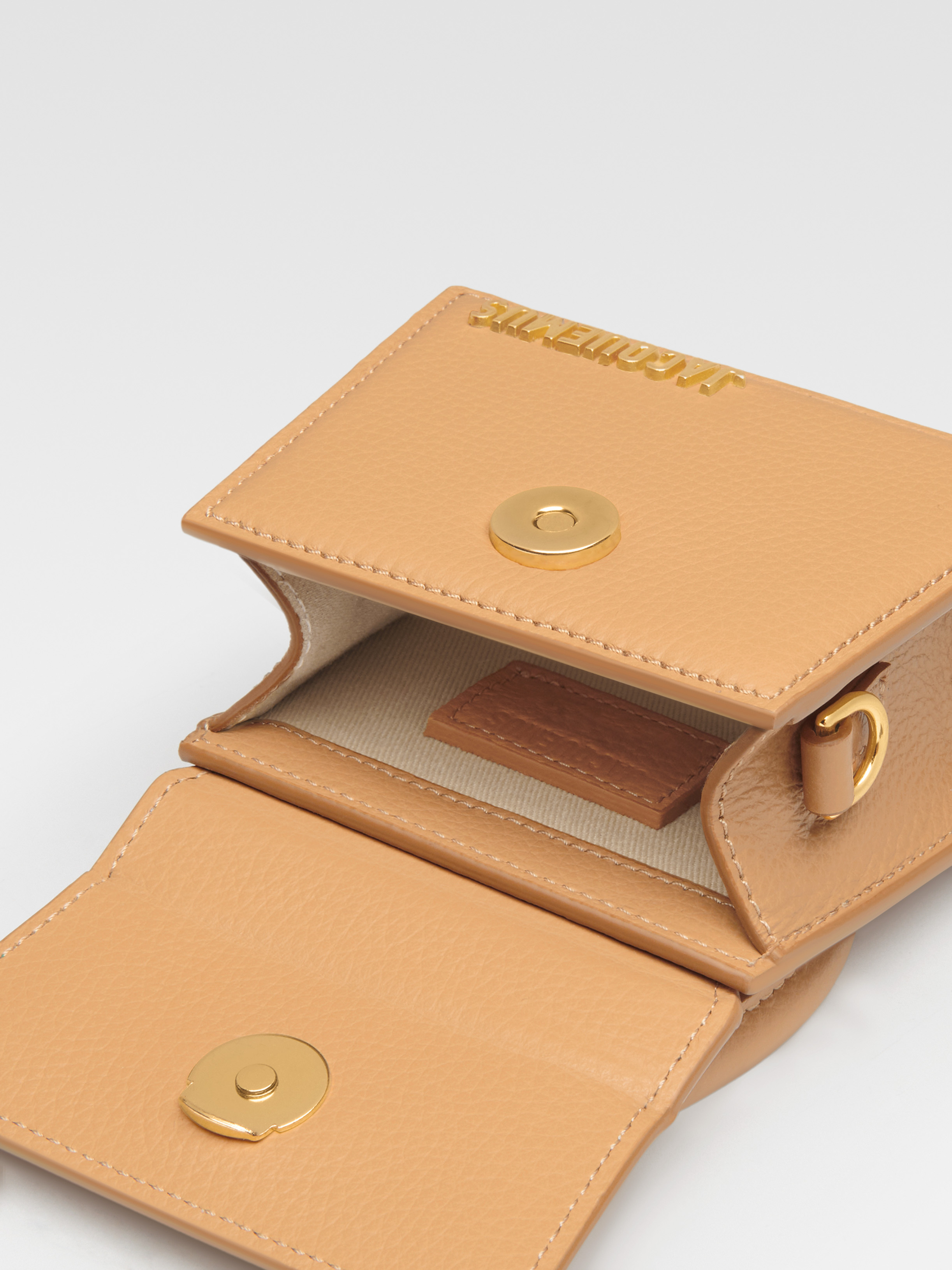 Jacquemus Le Chiquito Leather Mini Bag In Nude