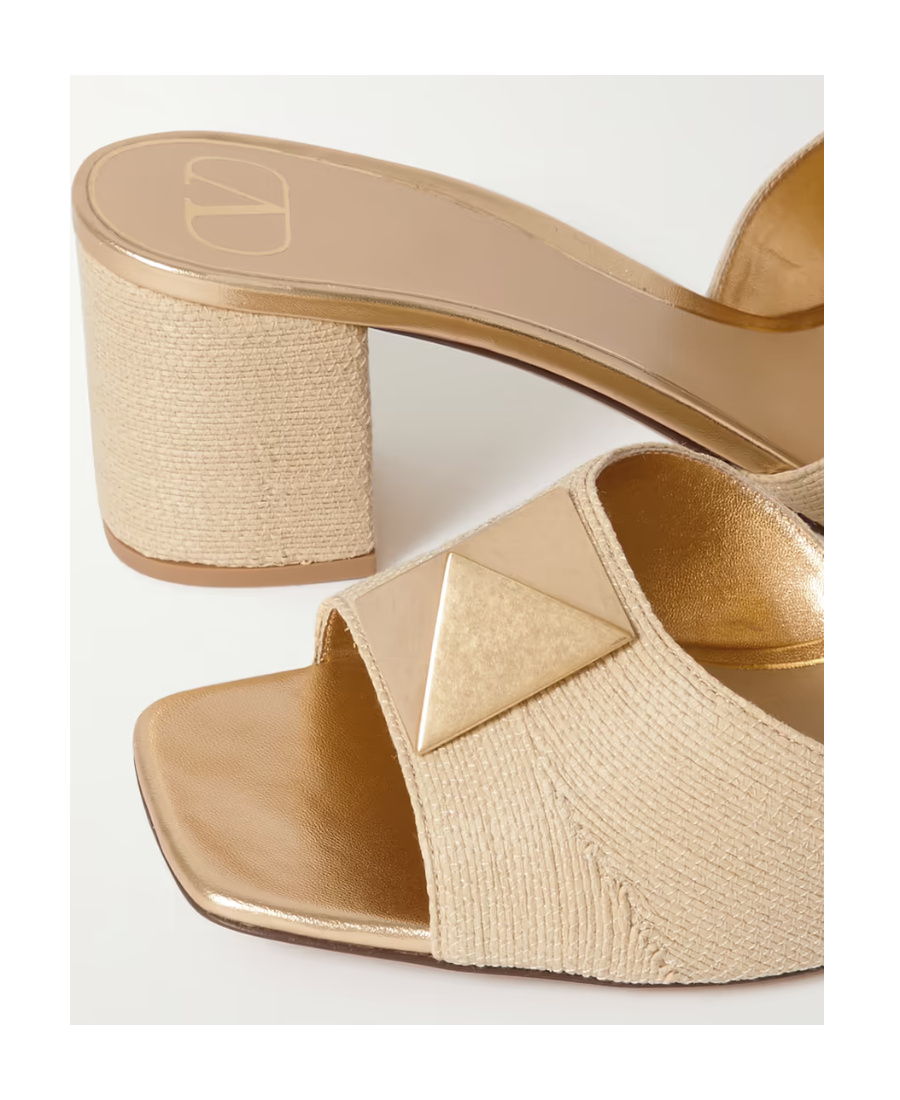 Valentino One Stud 65mm Raffia Mules In Nude