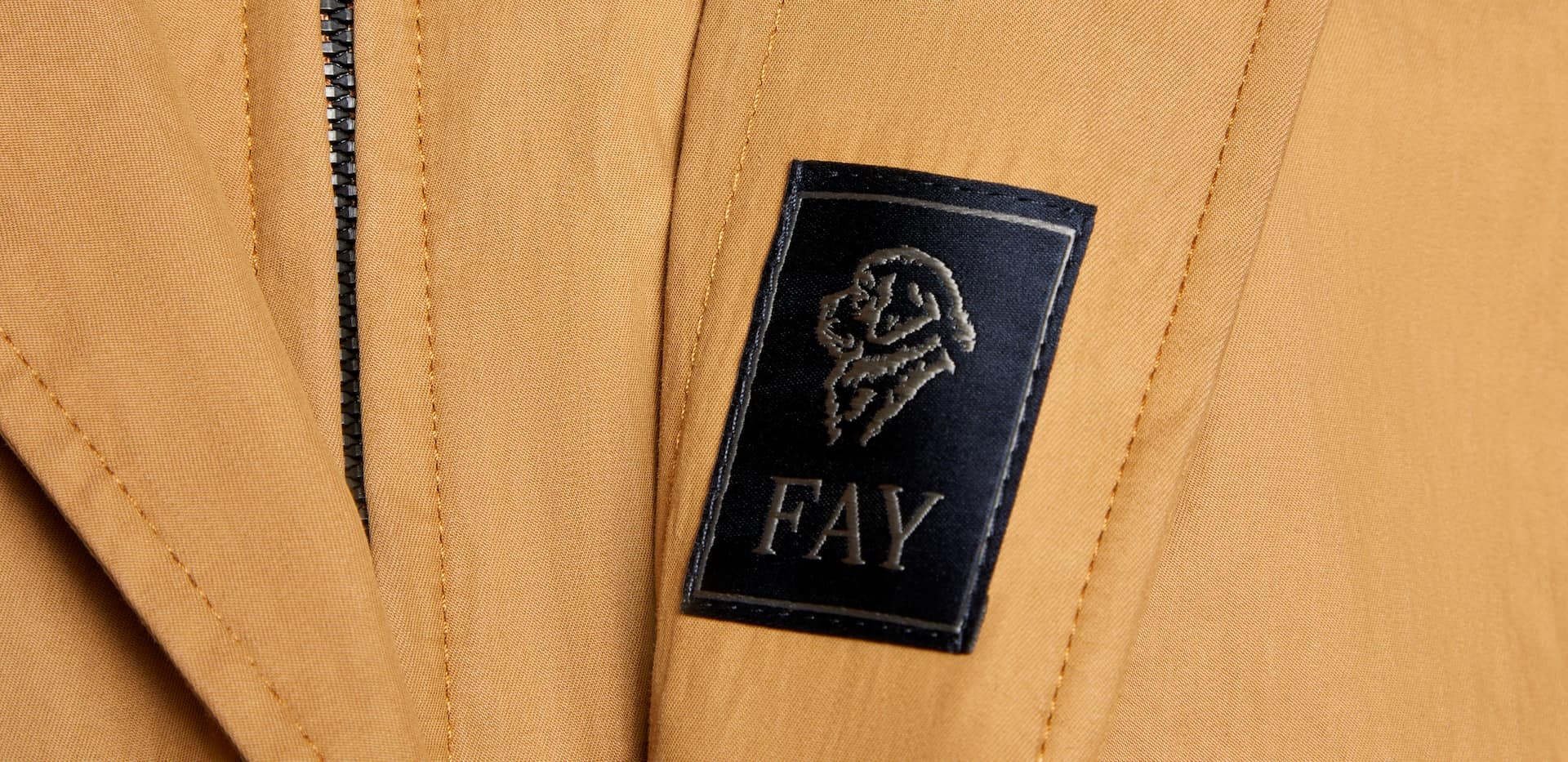 Fay Morning Single-breasted Coat In Brown