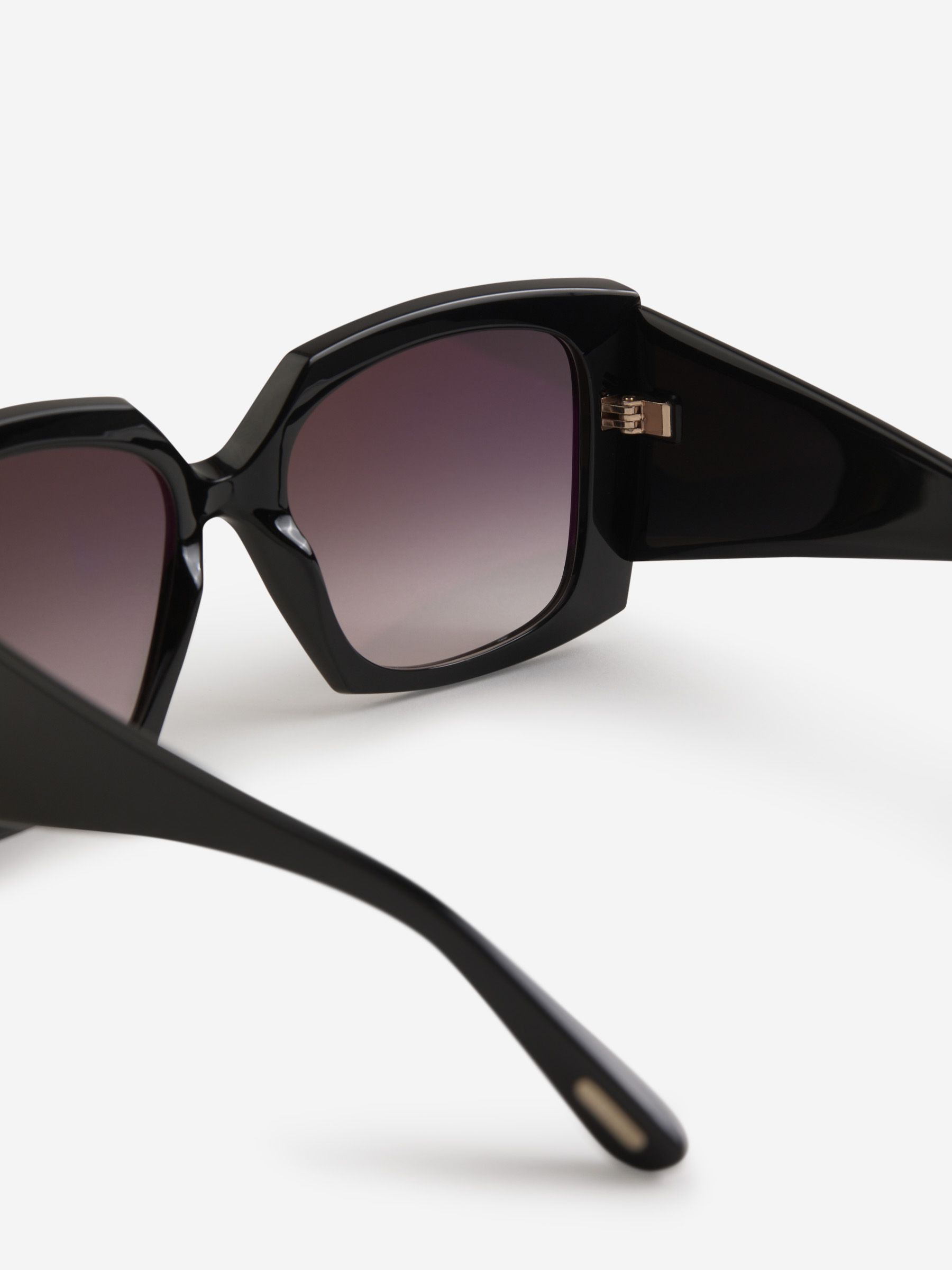 Tom Ford Eyewear Jacquetta Square Frame Sunglasses In Black