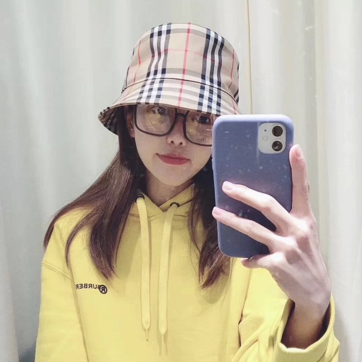 Burberry Men's Tb Check Bucket Hat In Nude