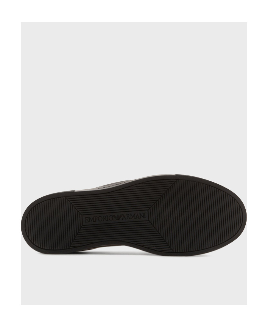 Emporio Armani Logo Round Head Low Upper Board Shoes In Black