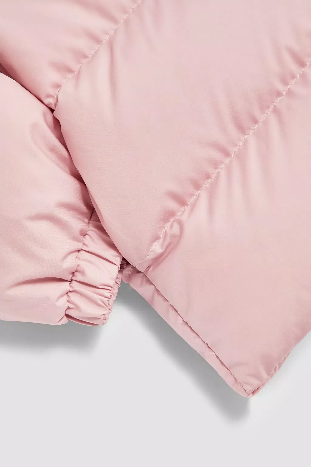 Moncler Sharon Hooded Down Jacket Pink In Pink