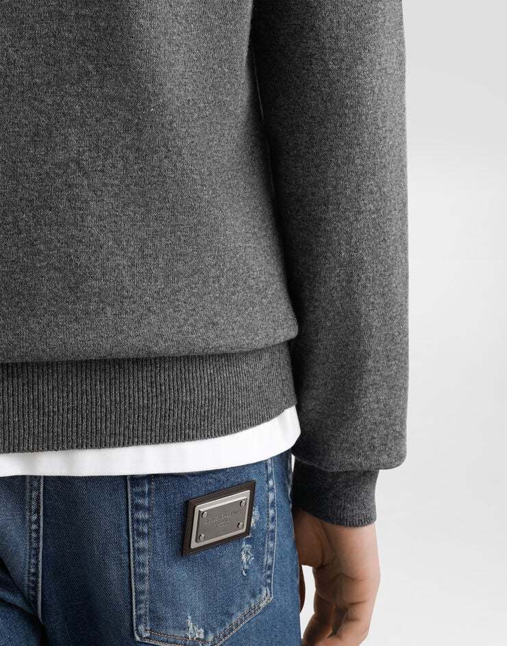 Dolce & Gabbana Grey Crewneck Logo Sweater In Gray