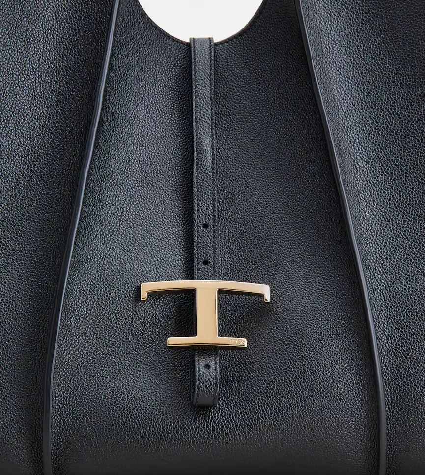 Tod's Logo-plaque Tote Bag In Black