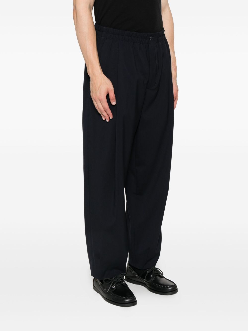 Giorgio Armani Straight Trousers With Pleats And Pockets In Black