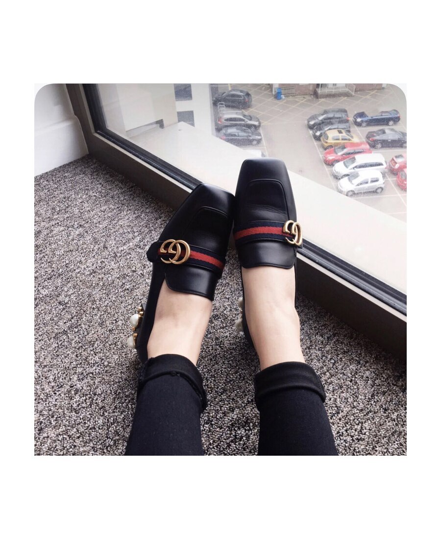Gucci Mid-heel Leather Loafer In Black