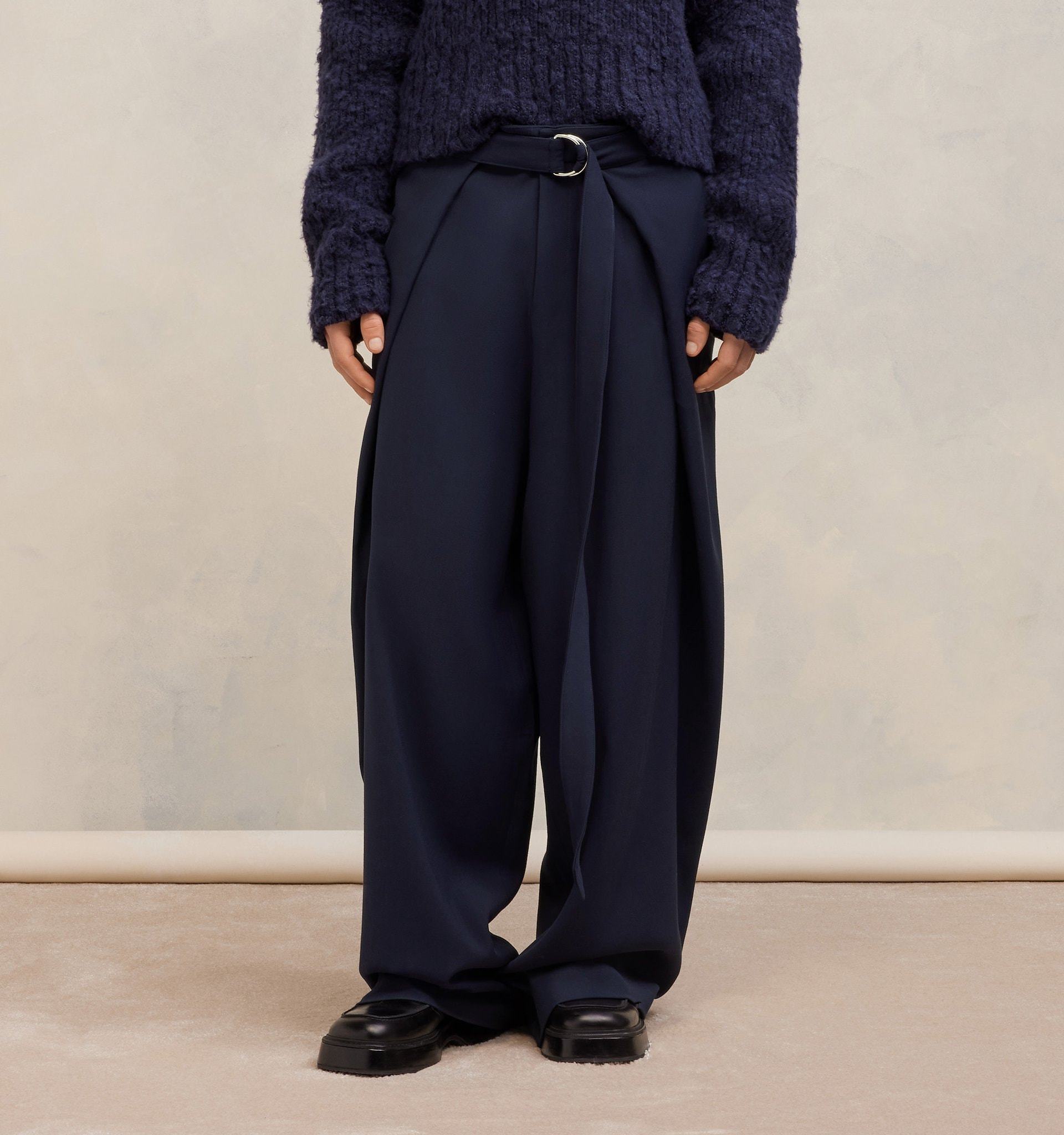 Shop Ami Alexandre Mattiussi Wool Wide-legged Casual Trousers In Black