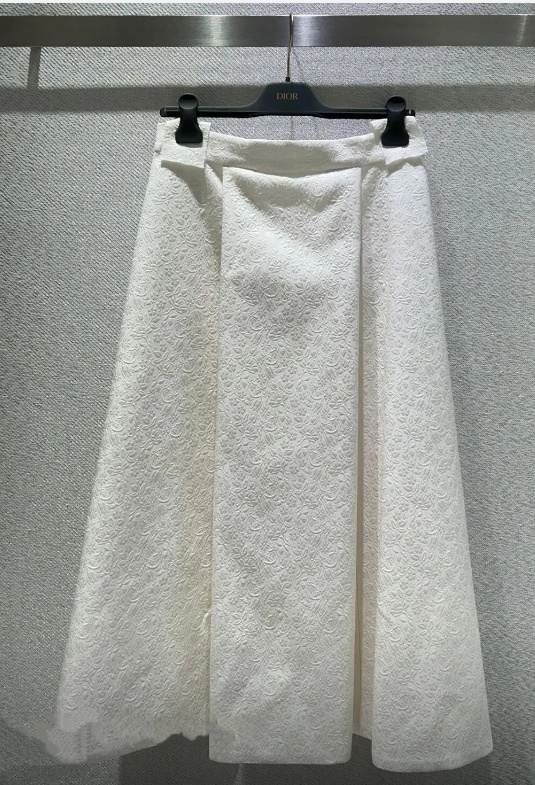 Dior Pleated Detail Skirt In White