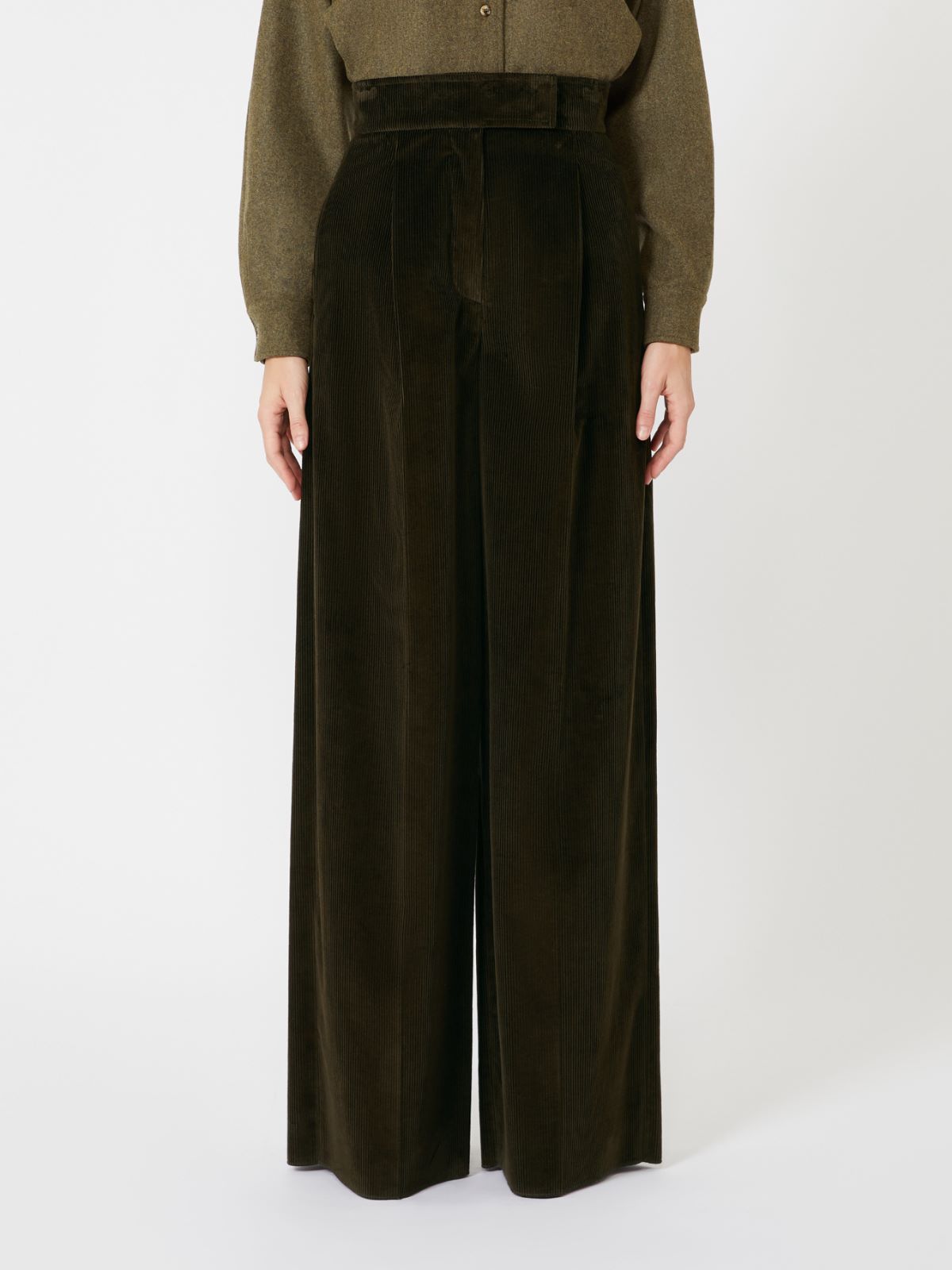 Max Mara High Waist Loose Fit Wide Leg Trousers In Green