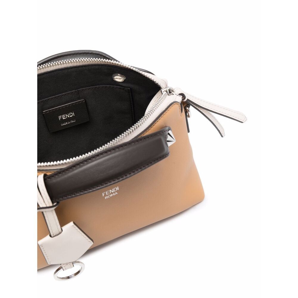 Fendi Logo-print Tote Bag In Nude
