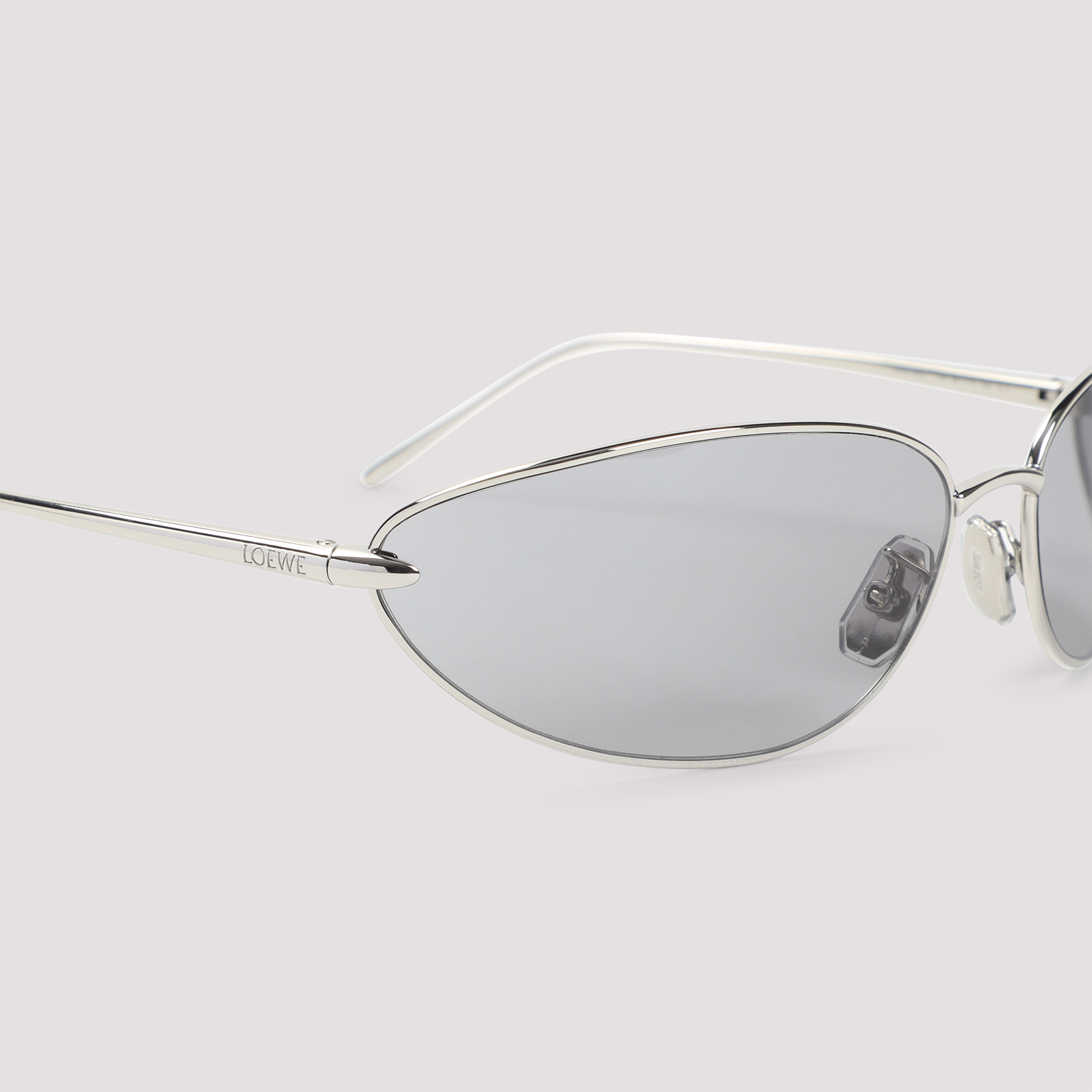 Loewe Full Frame Sunglasses In White