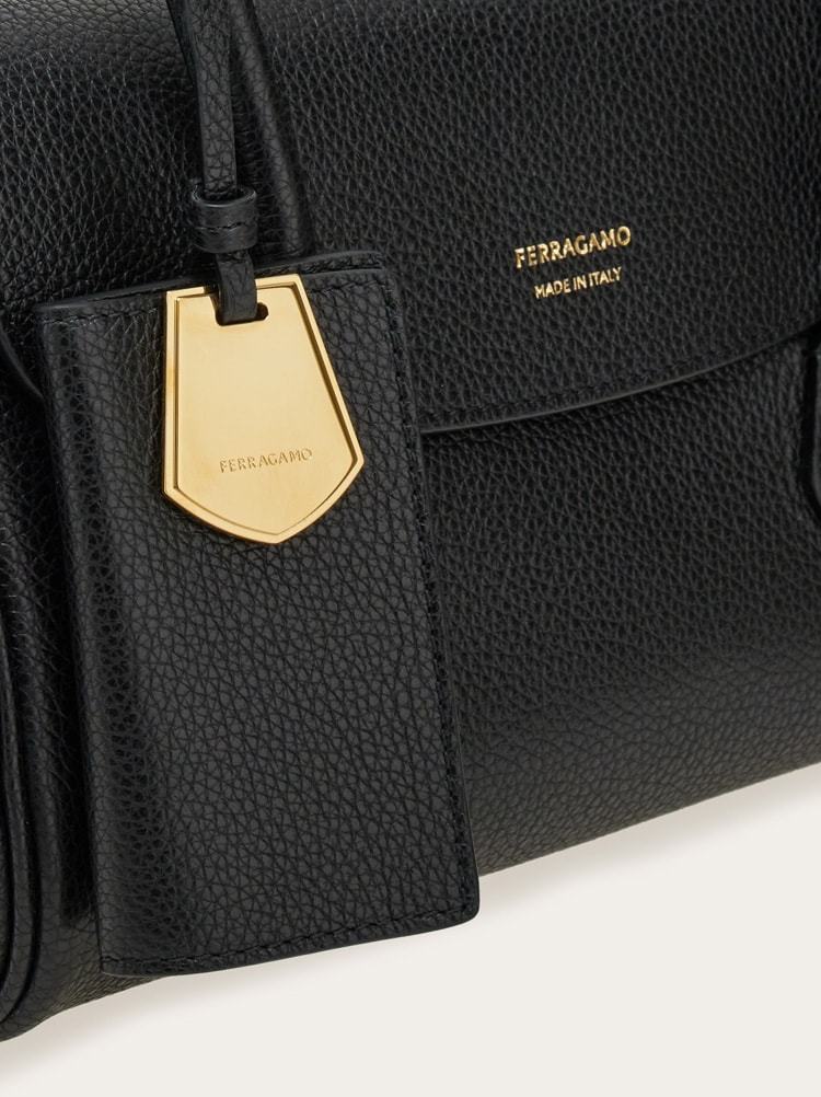 FERRAGAMO DOUBLE HANDLE AND ONE SHOULDER BAG