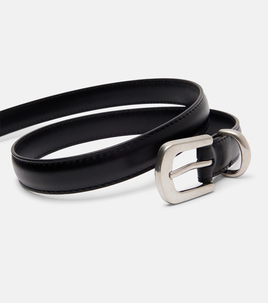 The Row Ring Leather Belt In Black