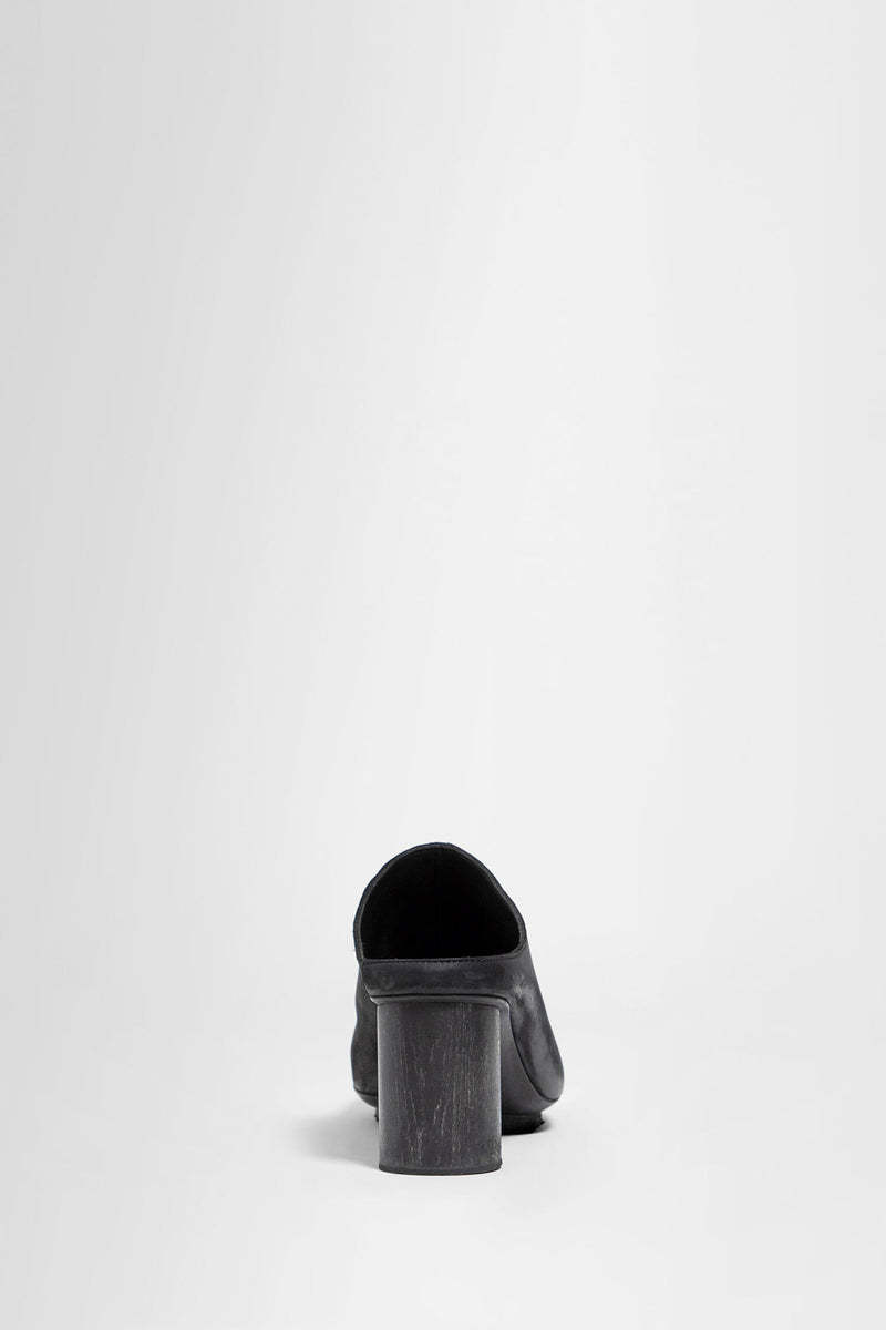 Uma Wang High-heeled Muller Shoes In Black