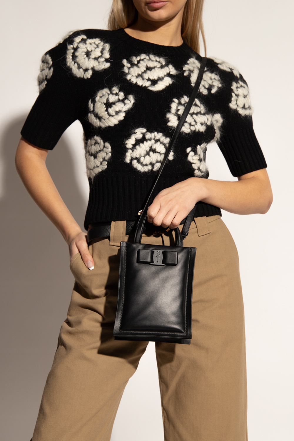Ferragamo Salvatore Mini Viva Top Handle Bag In Black In Black