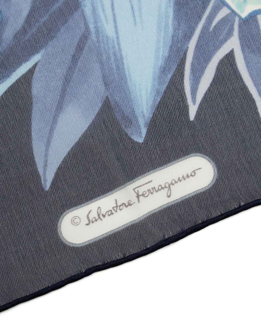 Ferragamo Logo Printed Scarf In Blue