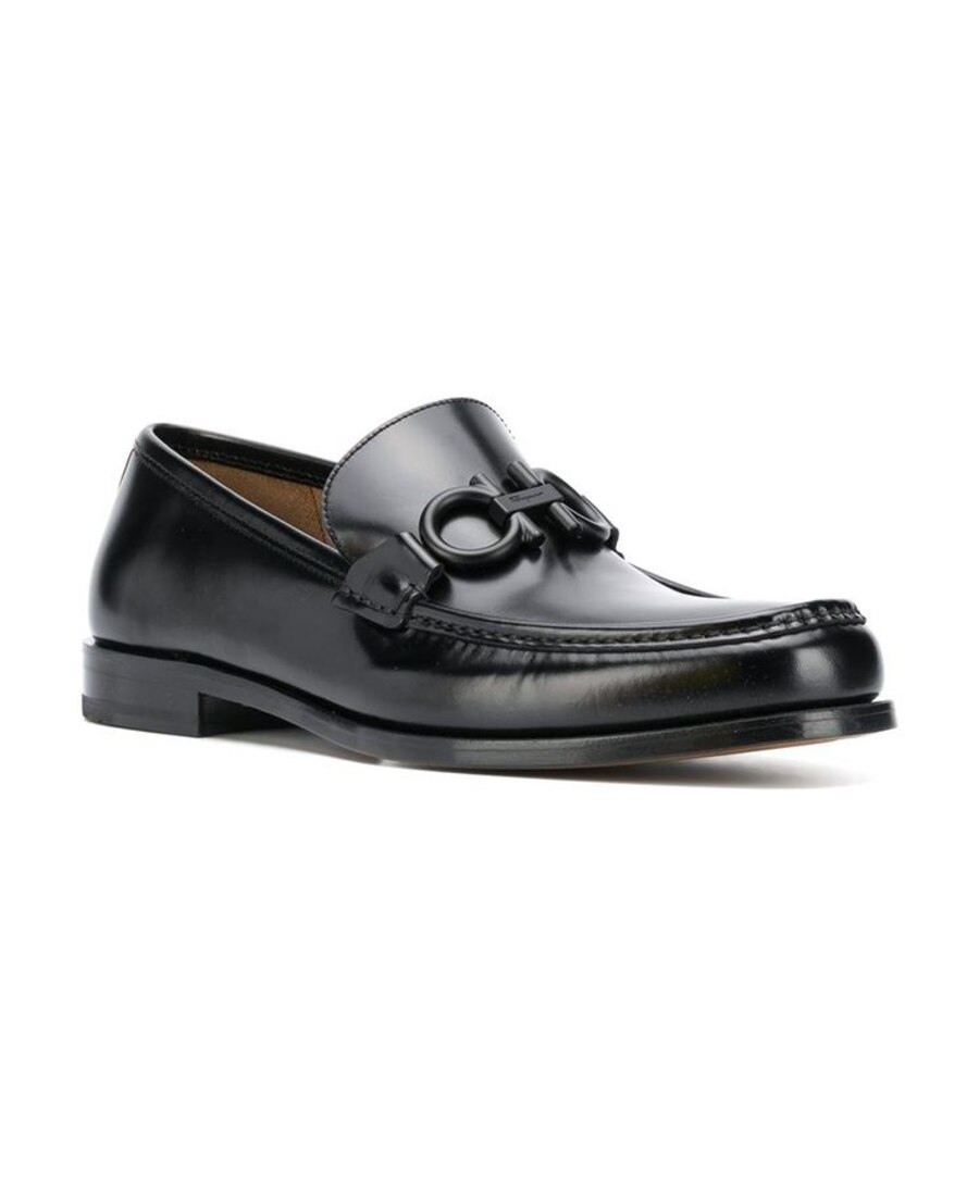 Ferragamo Leather David Loafer With Gancini Hook For Men In Black